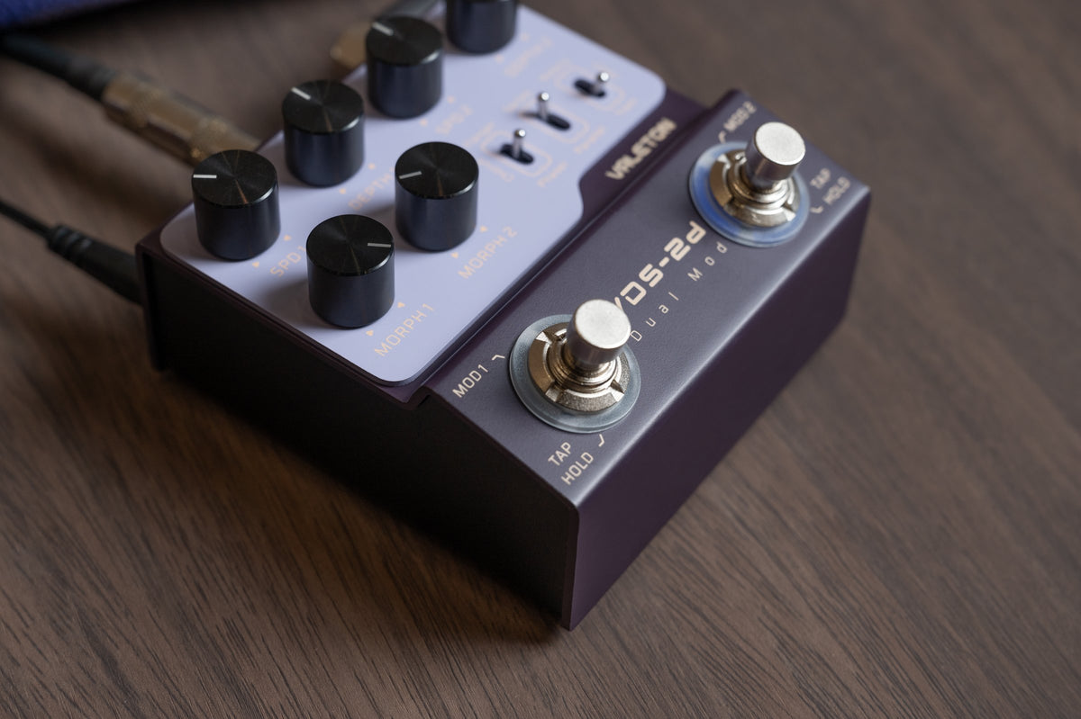 Valeton VDS-2D Digital Dual Modulation Pedal — close-up of the pedal on a wooden floor
