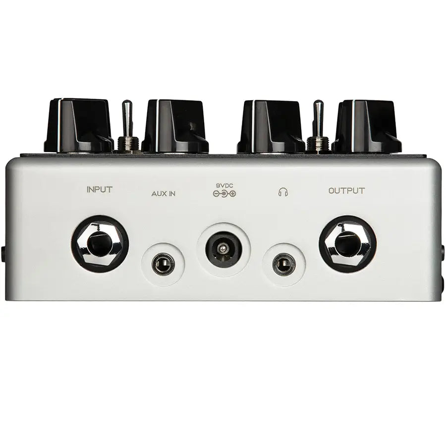 Darkglass Electronics Microtubes B7K Ultra 2 W/Aux input