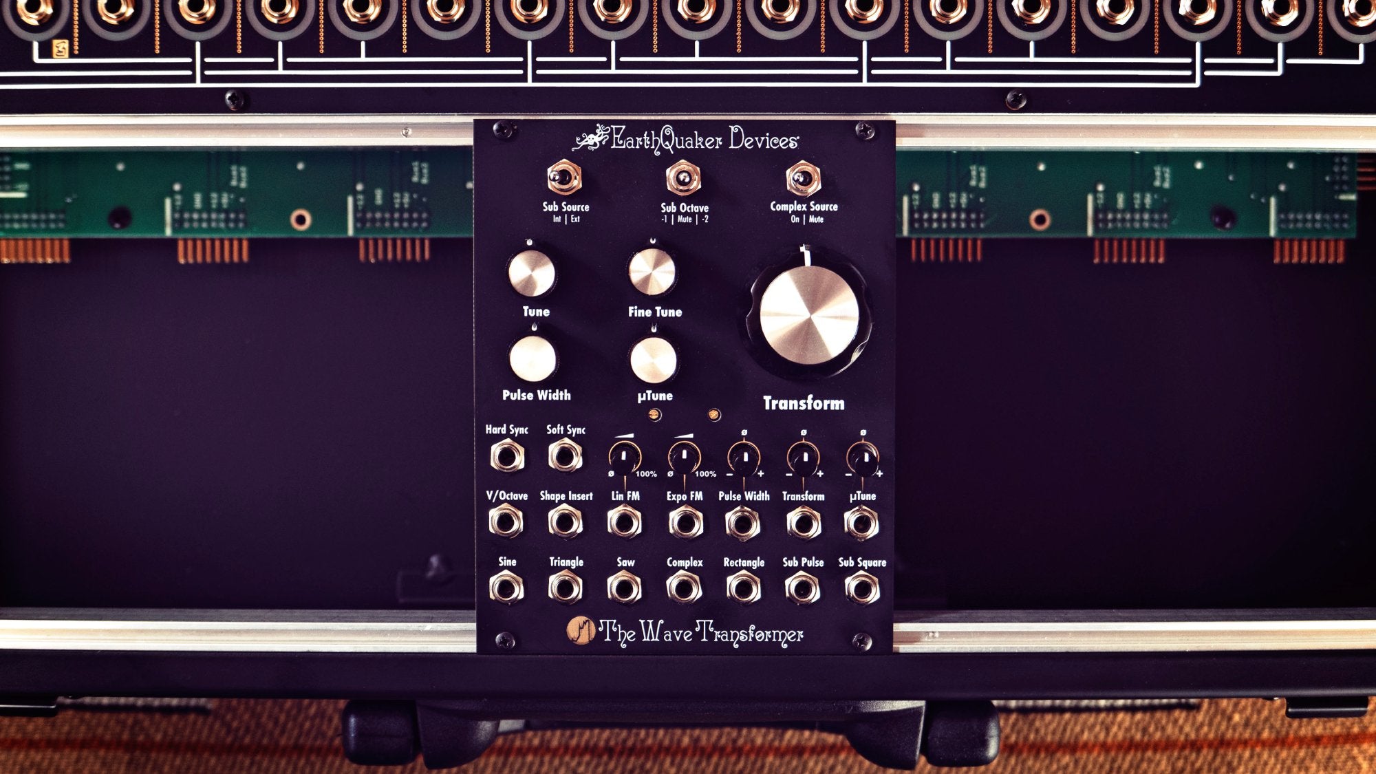 EarthQuaker Devices The Wave Transformer Eurorack Module Transfiguration Oscillator