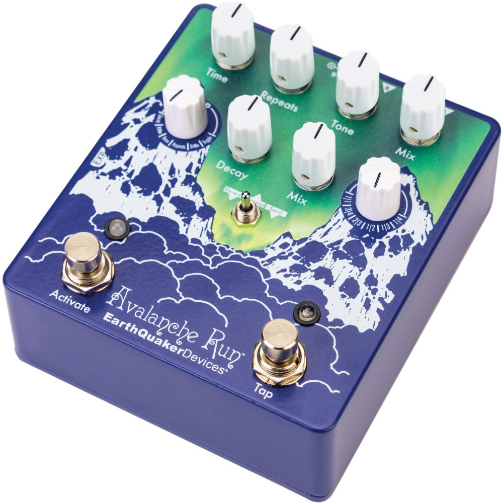 EarthQuaker Devices Aurora Borealis Avalanche Run V2 Stereo Reverb & Delay