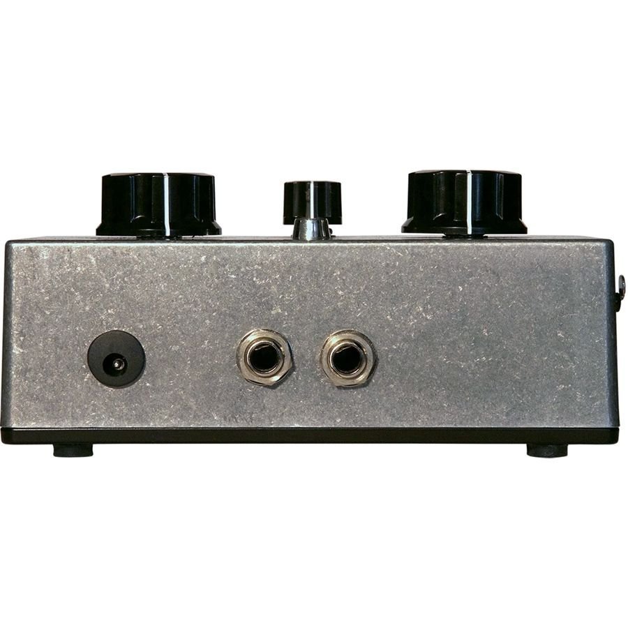 Side panel of the Death by Audio Echo Master with the 9V DC socket and the send and receive effects loop jacks