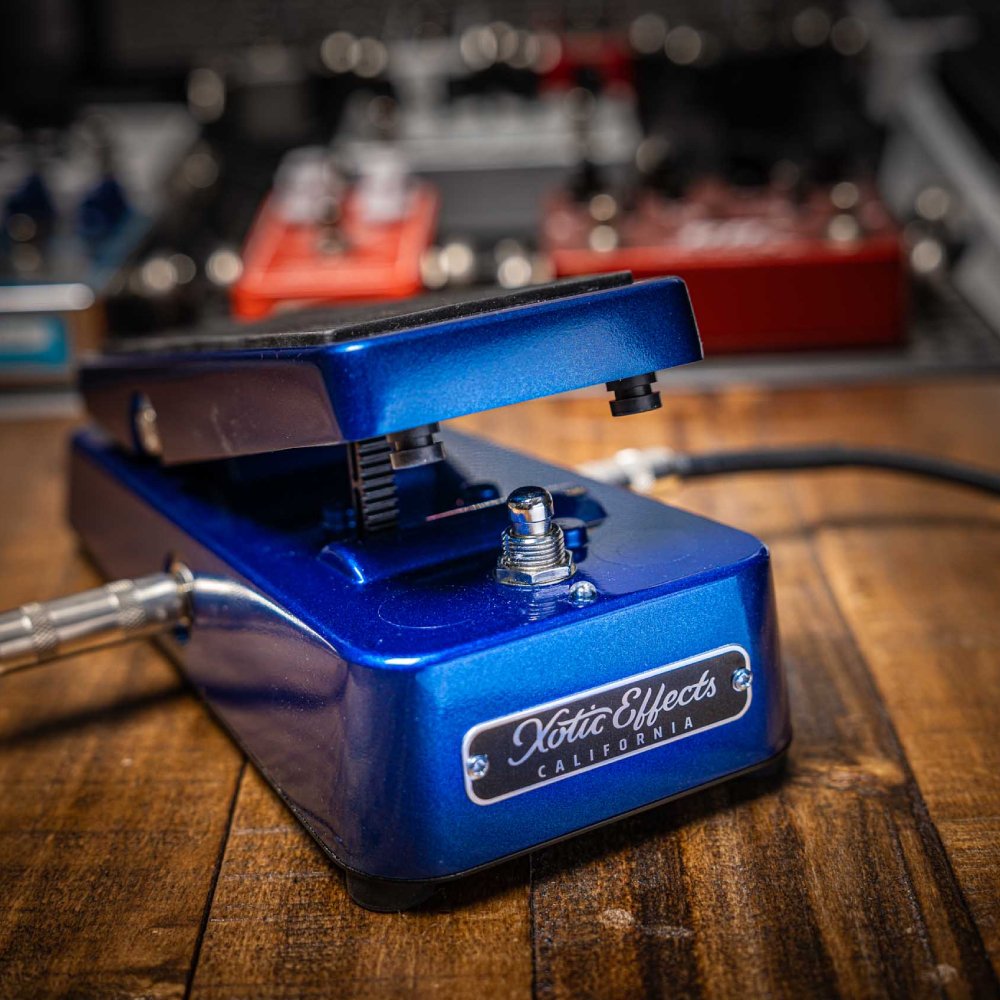 Xotic XW-2 Wah Pedal Metallic Blue