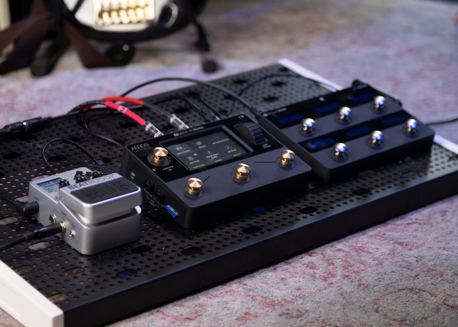 Singular Sound BeatBuddy MIDI Breakout Cable packaging shot